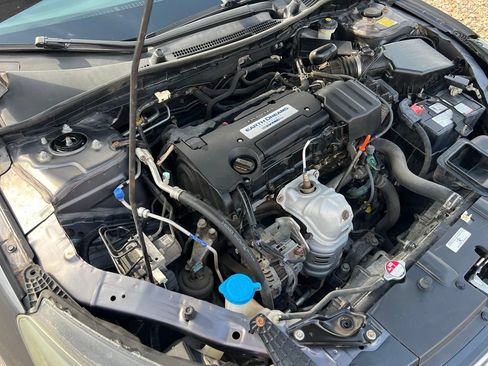 Used 2015 Honda Accord LX image 39