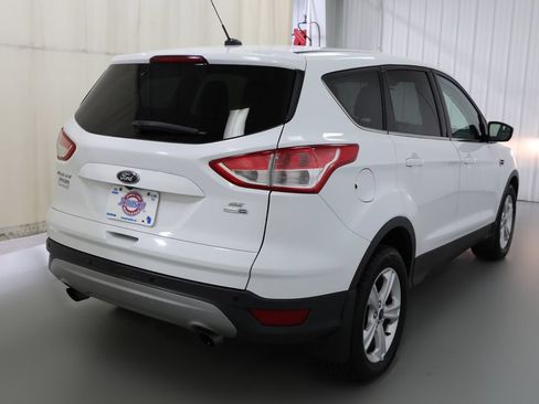 Used 2015 Ford Escape SE AWD/4WD image 17
