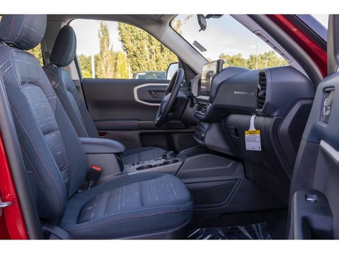 New 2025 Ford Bronco Sport Heritage w/ Convenience Package image 11