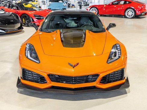 Used 2019 Chevrolet Corvette ZR1 RWD image 9