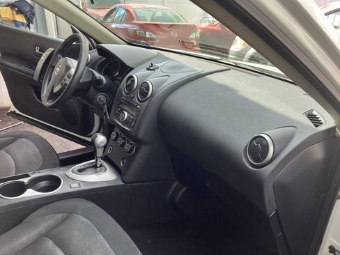 Used 2012 Nissan Rogue S FWD image 21