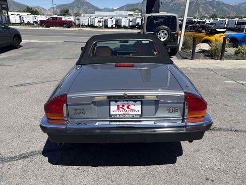 Used 1989 Jaguar XJS V12 Convertible RWD image 7