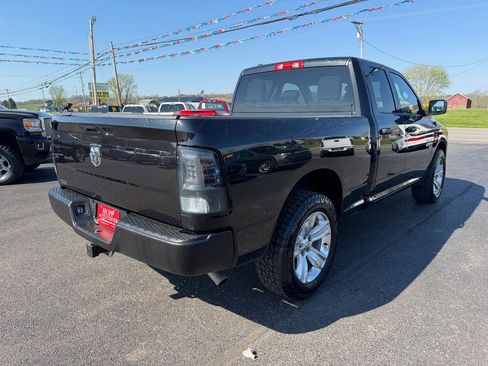 Used 2019 RAM 1500 Express image 4