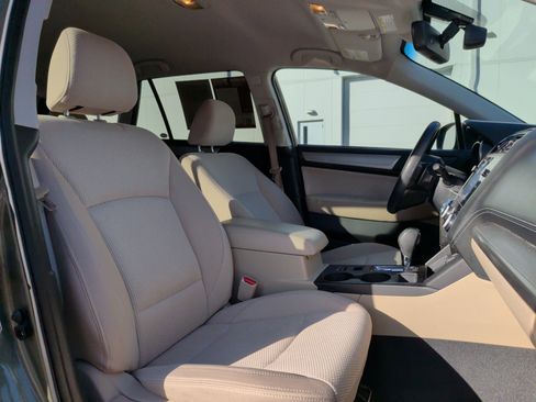 Used 2018 Subaru Outback 2.5i Premium image 33