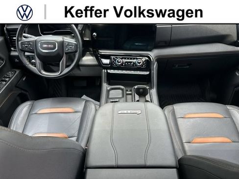 Used 2024 GMC Sierra 2500 AT4 w/ AT4 Preferred Package AWD/4WD image 28