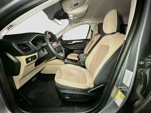 Certified 2022 Ford Escape SE AWD/4WD image 17