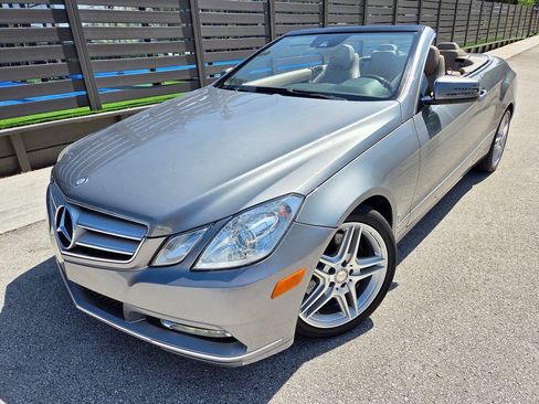 Used 2013 Mercedes-Benz E 350 Cabriolet w/ Premium 1 Pkg image 2