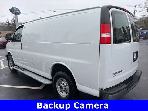 Used 2024 GMC Savana 2500 w/ Driver Convenience Package image 5