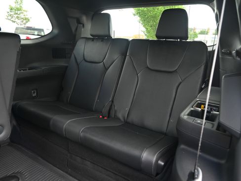 Used 2026 Lexus TX 350 FWD w/ Technology Package image 32