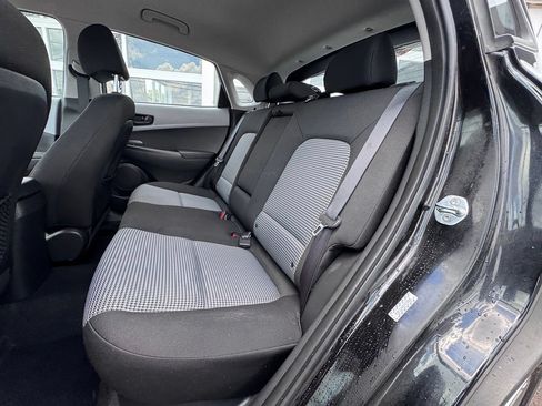 Used 2021 Hyundai Kona SE AWD/4WD image 23
