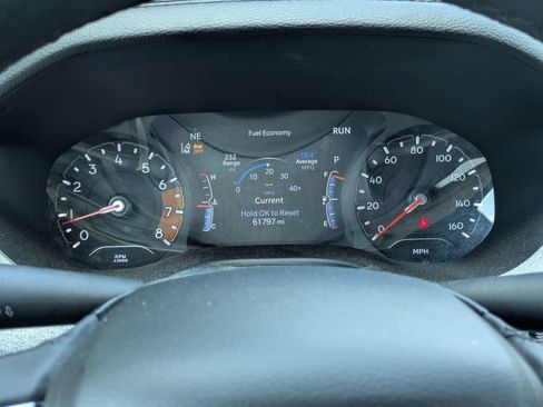 Used 2024 Jeep Compass Latitude AWD/4WD image 23