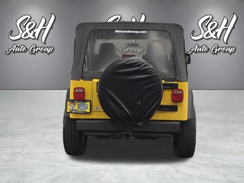 Used 2006 Jeep Wrangler X AWD/4WD image 14
