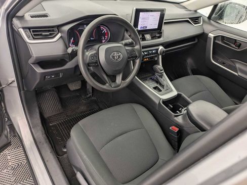 Used 2024 Toyota RAV4 LE AWD/4WD image 2