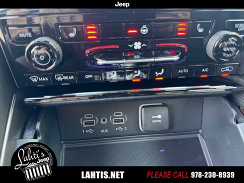 New 2025 Jeep Grand Cherokee Laredo X w/ Luxury Tech Group I image 20