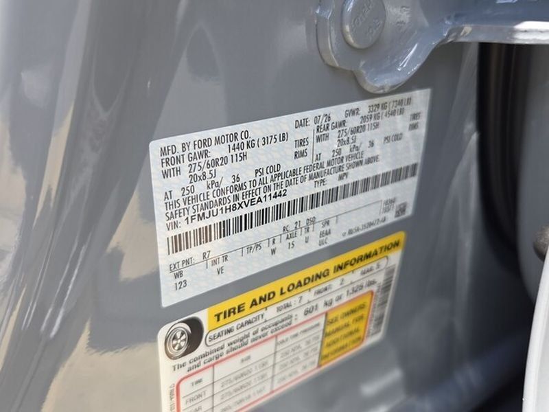 New 2027 Ford Expedition Active RWD image 7