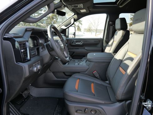 New 2026 GMC Sierra 3500 AT4 w/ AT4 Premium Plus Package image 3