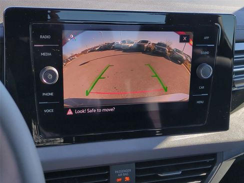 New 2026 Volkswagen Jetta SE image 11