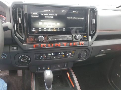 Used 2025 Nissan Frontier PRO-4X w/ Pro Premium Package AWD/4WD image 14