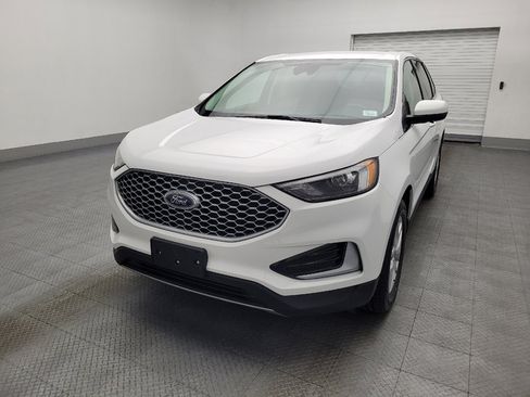 Used 2024 Ford Edge SEL image 15