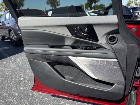 New 2026 Cadillac Optiq Luxury 2 AWD/4WD image 17