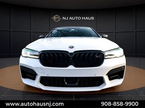 Used 2023 BMW M5 w/ Competition Package AWD/4WD image 3
