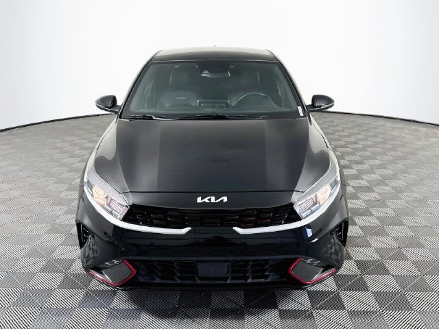 Used 2023 Kia Forte GT-Line w/ GT-Line Technology Package FWD image 2
