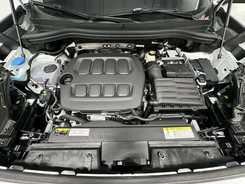 New 2026 Volkswagen Tiguan SE R-Line image 24