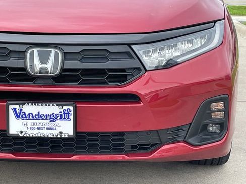 Certified 2025 Honda Odyssey Sport-L image 8