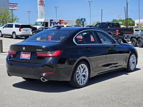 Used 2025 BMW 330i Sedan RWD image 6