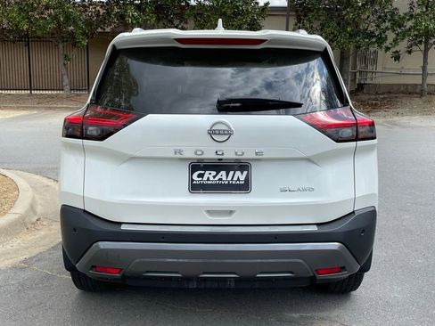 Used 2023 Nissan Rogue SL w/ SL Premium Package image 6