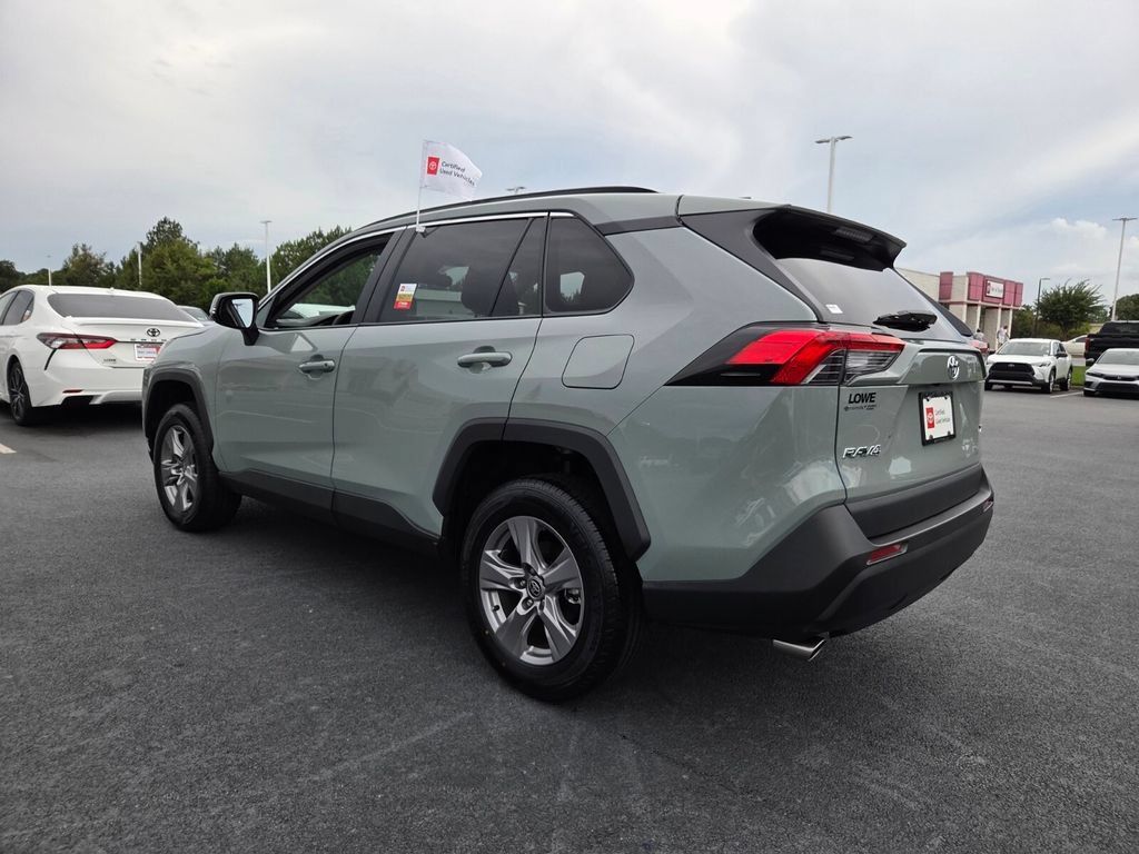 Certified 2023 Toyota RAV4 XLE w/ Convenience Package FWD image 9