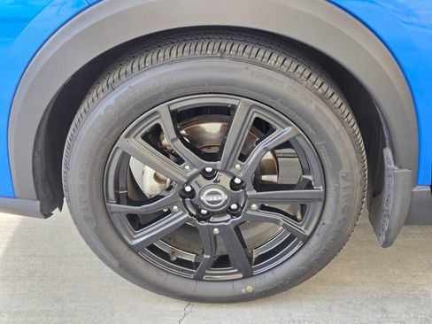 Used 2024 Nissan Kicks SR w/ SR Premium Package image 5