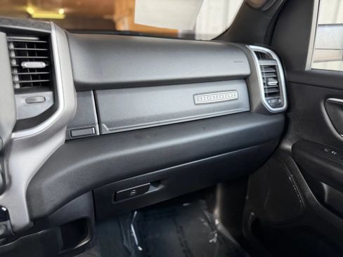 Used 2023 RAM 1500 Big Horn AWD/4WD image 39