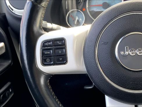 Used 2014 Jeep Wrangler Sahara AWD/4WD image 23