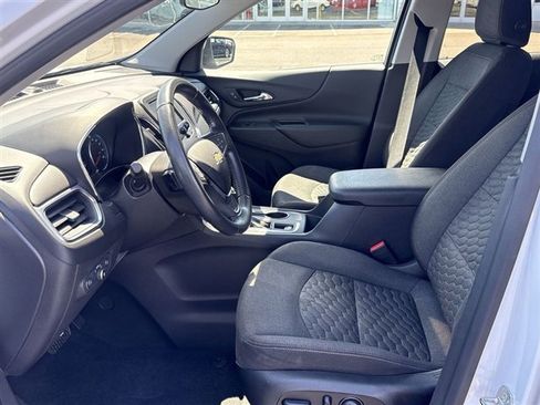 Certified 2021 Chevrolet Equinox LT FWD image 18