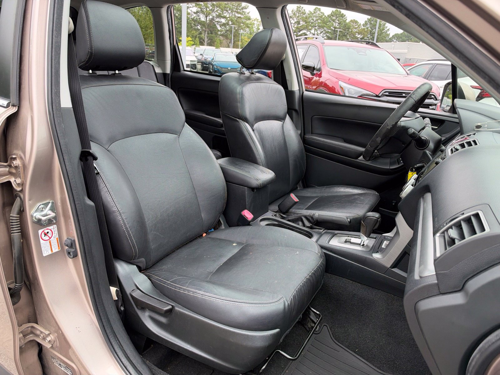 Used 2016 Subaru Forester 2.5i Limited AWD/4WD image 31