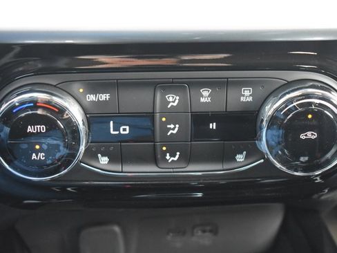 New 2026 Chevrolet Trax LT w/ Driver Confidence Package image 25