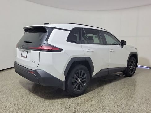 Used 2026 Toyota RAV4 XLE Premium FWD image 5