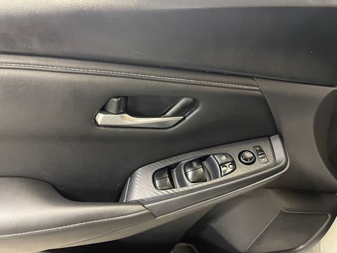 Used 2023 Nissan Sentra SV FWD image 8
