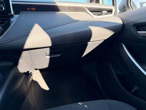 Used 2020 Toyota Corolla SE image 18