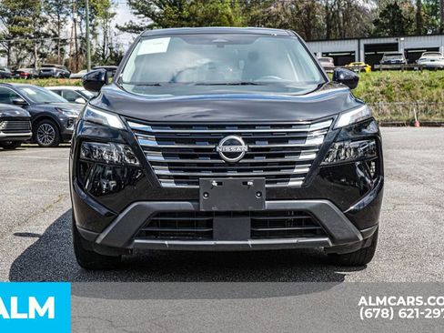 Used 2025 Nissan Rogue SV AWD/4WD image 10