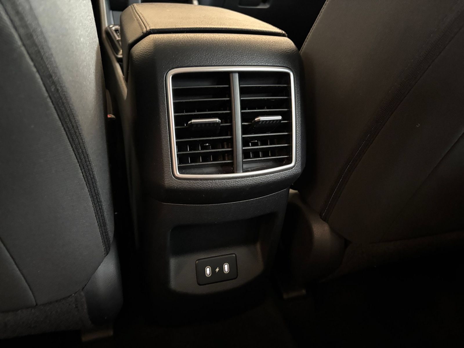 Used 2026 Kia Sportage LX FWD image 21