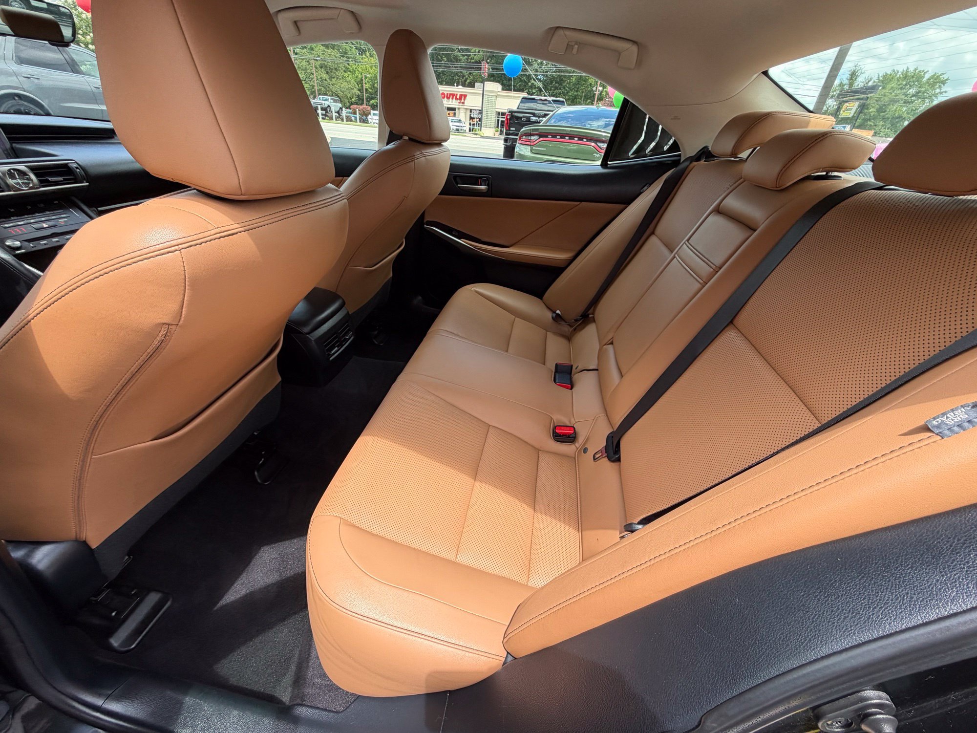 Used 2018 Lexus IS 300 AWD w/ Comfort Package image 11