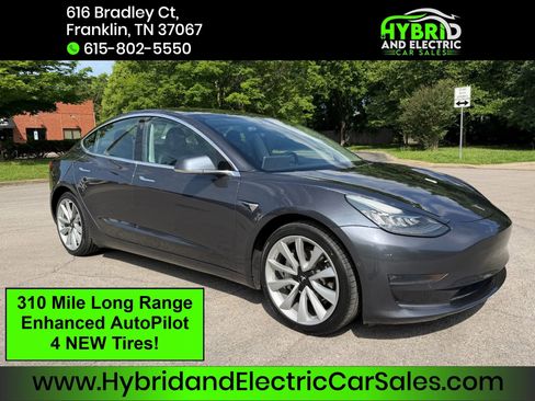 Used 2018 Tesla Model 3 Long Range RWD image 1