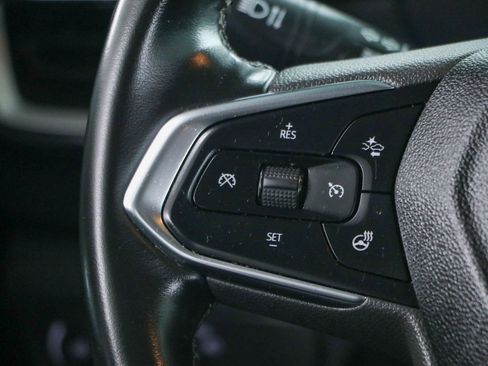 Used 2025 Chevrolet TrailBlazer LT w/ Convenience Package FWD image 13