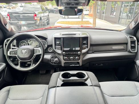 Used 2022 RAM 1500 Big Horn AWD/4WD image 13