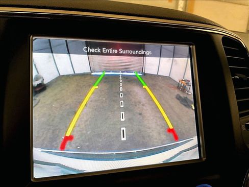 Used 2014 Jeep Grand Cherokee Limited AWD/4WD image 21