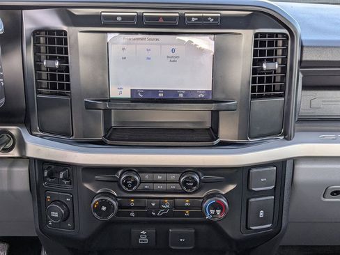 Used 2023 Ford F350 XL w/ FX4 Off-Road Package image 18