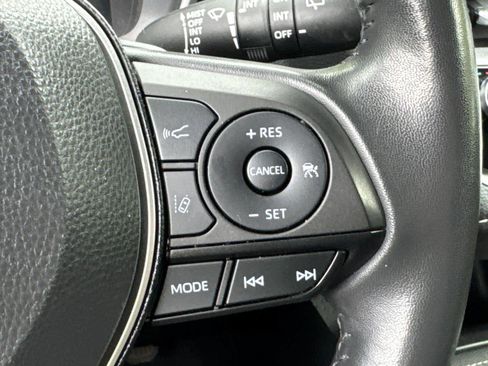 Used 2022 Toyota Corolla SE image 21