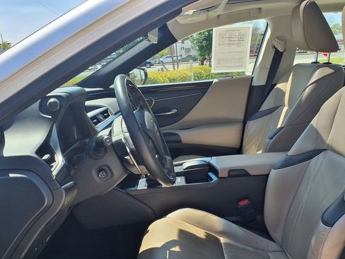 Used 2021 Lexus ES 350 Ultra Luxury w/ Protection Package (P3) image 13